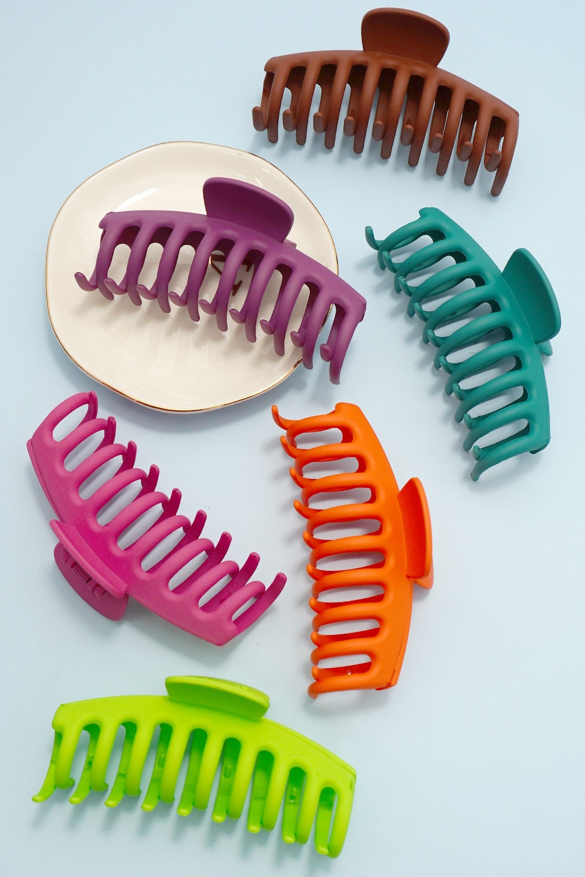 Oversized Hair Claw Clips