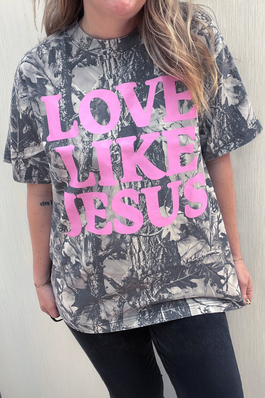 Love Like Jesus Camo Graphic Tee