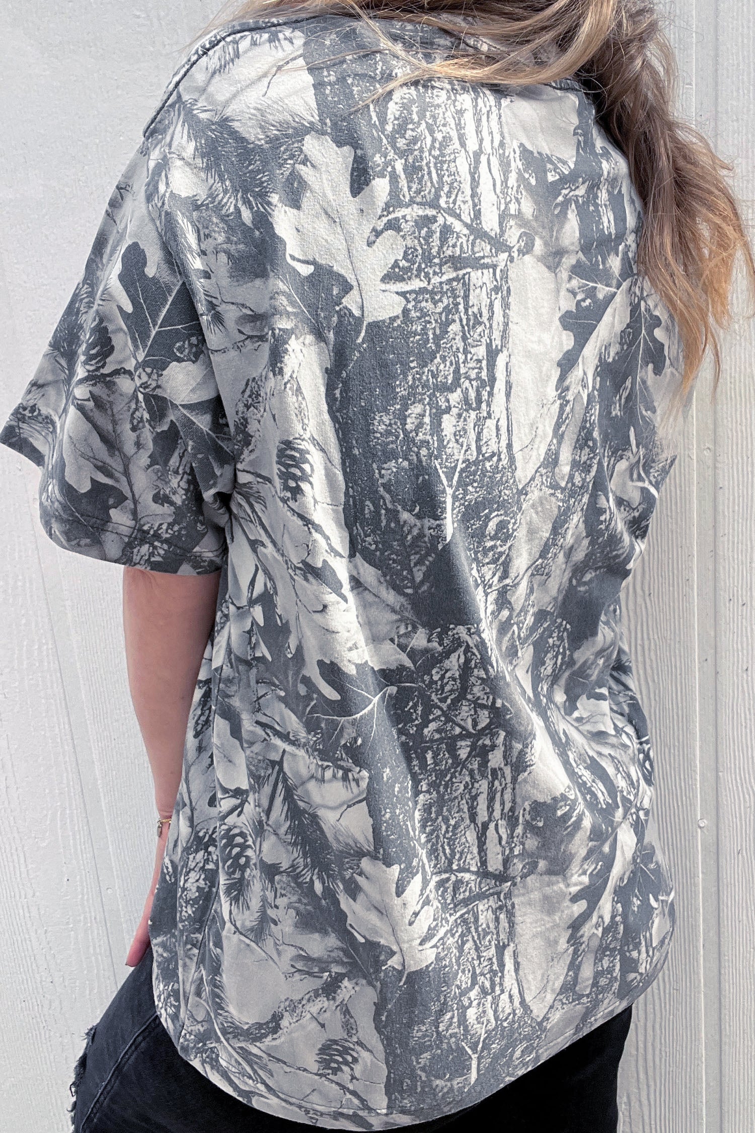 Love Like Jesus Camo Graphic Tee