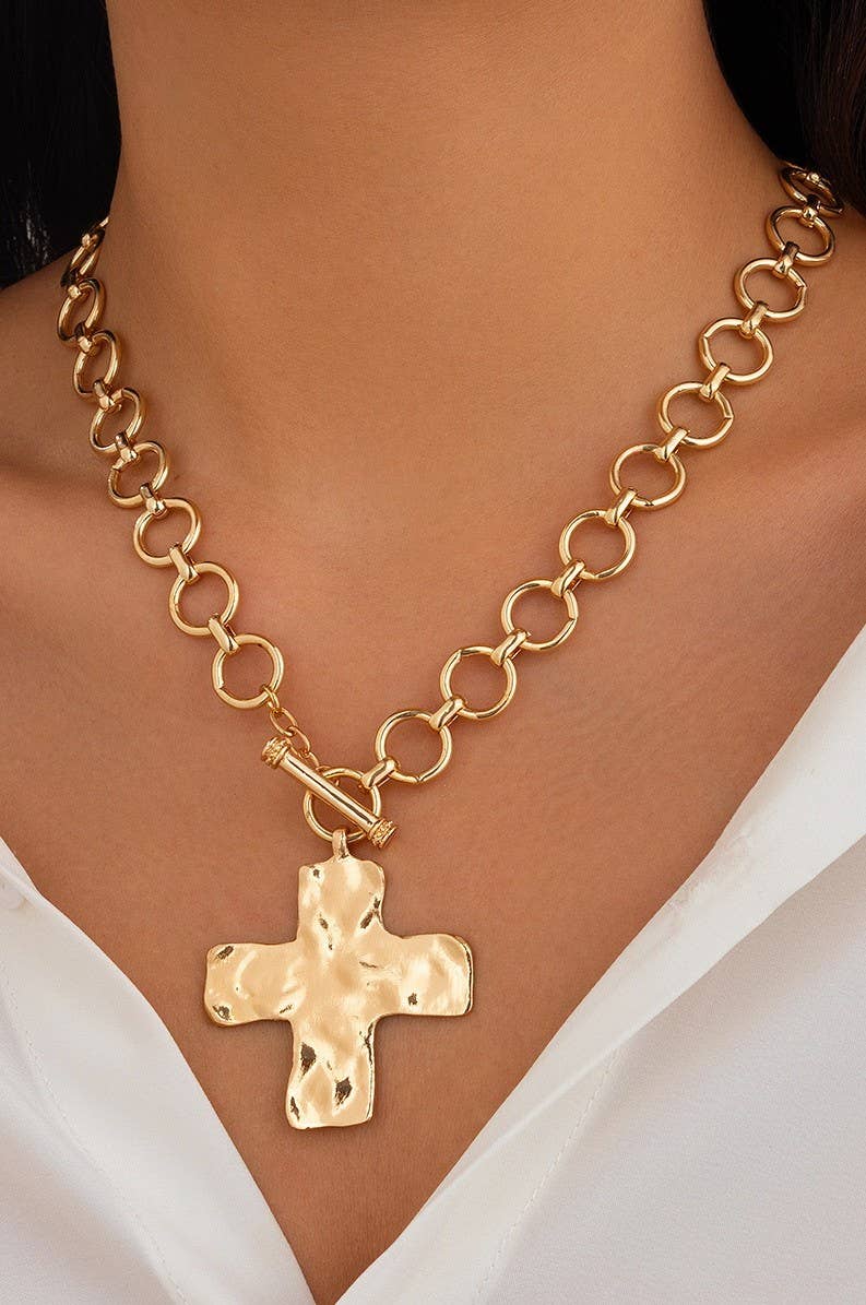 Hammer Cross Front Toggle Necklace