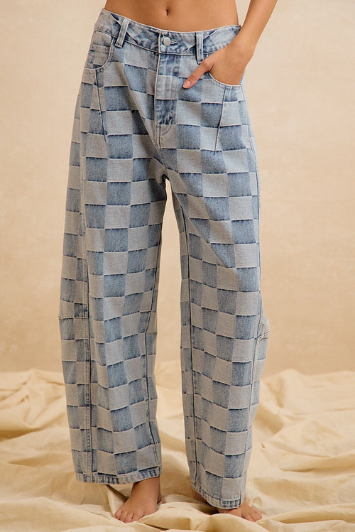 Checker Pattern Barrel Jeans